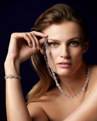 Edita Vilkeviciute - Louis Vuitton High Jewelry фото №1339129