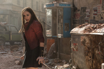 Elizabeth Olsen - Avengers: Age of Ultron (2015) фото №1245656