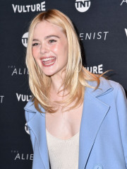 Elle Fanning at The Alienist TV Show Premiere at Sundance Film Festival 01/19/20 фото №1032735