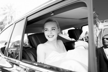 Elle Fanning – L’Oreal at Cannes Film Festival B&W Photo Session  фото №967139