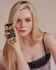 Elle Fanning for PACO RABANNE CAMPAIGN фото №1377952