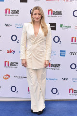 Ellie Goulding - O2 Silver Clef Awards in London 07/06/2018 фото №1085912