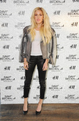 Ellie Goulding - Photocall to launch the David Beckham for H&M 05/14/2014 фото №1038065