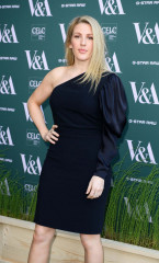 Ellie Goulding - Fashioned For Nature Exhibition VIP Preview - London 04/18/2018 фото №1065101