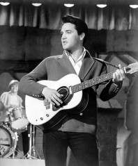 Elvis Presley фото №390681