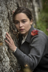 Emilia Clarke - Voice from the Stone (2016) - Movie Stills фото №938986