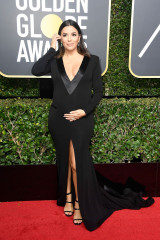 Eva Longoria – Golden Globe Awards 2018 in Beverly Hills фото №1028663