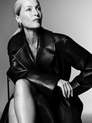 Gillian Anderson for Net-a-porter 2023 фото №1379387