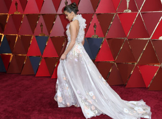 Hailee Steinfeld-89th Annual Academy Awards in Hollywood фото №943703