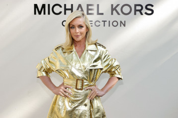 Jane Krakowski - Michael Kors SS 2022 Show at NYFW 09/10/2021 фото №1309905