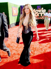 Jennifer Lopez at 2022 MTV Movie &amp; TV Awards in Santa Monica 06/05/22 фото №1381800