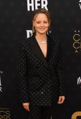 Jodie Foster – Critics Choice Awards 2024 фото №1385378