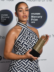 Jorja Smith at Mercury Prize Albums of the Year Awards in London 09/20/2018  фото №1103406
