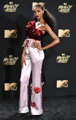 Jourdan Dunn – MTV Movie and TV Awards in Los Angeles фото №962887