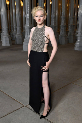 Julia Garner at the 2023 LACMA Art+Film Gala in Los Angeles 11/04/23 фото №1380335