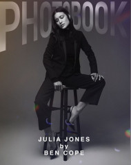 Julia Jones-PhotoBook Magazine фото №1332141