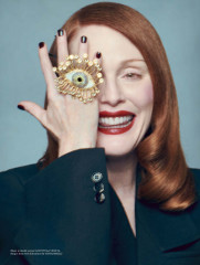 Julianne Moore - AnOther Magazine, Spring/Summer 2024 фото №1390386