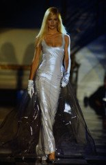 Karen Mulder - Versace Haute Couture F/W 1995 фото №1281493