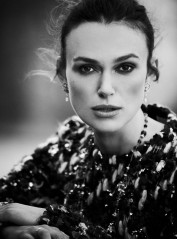 Keira Knightley by Boo George for Harper's Bazaar // 2021 фото №1299418