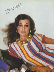Kelly LeBrock ~ US Vogue April 1981 by Richard Avedon фото №1375291