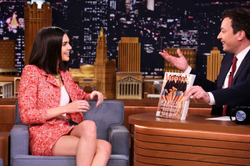 Kendall Jenner on ‘The Tonight Show Starring Jimmy Fallon’ in NY фото №941055