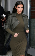 Kim Kardashian фото №780433