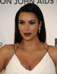Kim Kardashian фото №748827