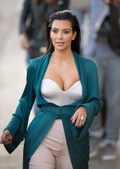 Kim Kardashian фото №753807