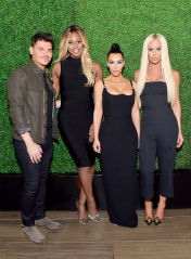 Kim Kardashian – KKW x Mario Dinner at Jean-Georges Beverly Hills  фото №1058458