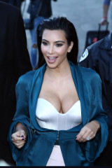 Kim Kardashian фото №754076