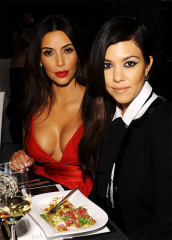 Kim Kardashian фото №874076
