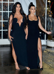 Kourtney Kardashian- 2019 amfAR Gala in New York фото №1139471