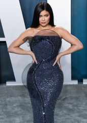 Kylie Jenner - Vanity Fair Oscar Party, Los Angeles // February 9, 2020 фото №1272893