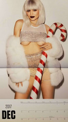  Kylie Jenner - 2017 Calendar Scans  фото №929649