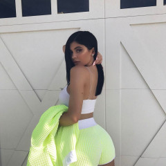Kylie Jenner Instagram Photos 3/14/ 2017 фото №947816