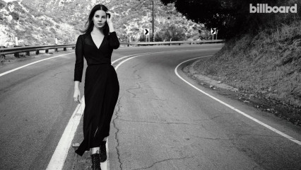 Lana Del Rey – Billboard Magazine December 2017 фото №1024082