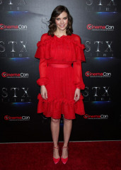 Lauren Cohan – Evening with STXfilms Presentation at CinemaCon 2018 in Las Vegas фото №1065027