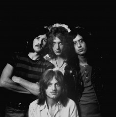 Led Zeppelin фото №396198