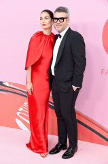 Lily Aldridge – 2019 CFDA Fashion Awards in NYC фото №1186277