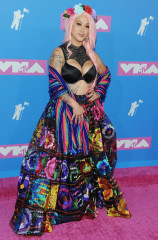 Lily Barrios – 2018 MTV Video Music Awards фото №1094684