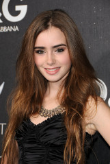 Lily Collins фото №409170
