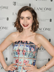 Lily Collins фото №702737