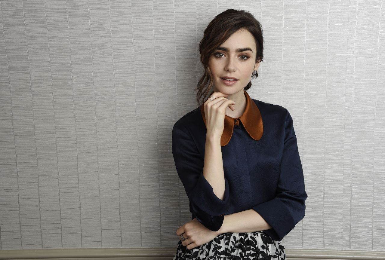 Лили Коллинз (Lily Collins)