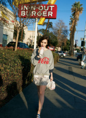 Lily Collins фото №713606