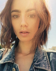 Lily Collins фото №915615