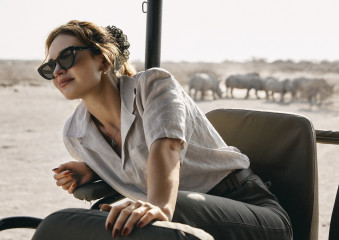Lily James by Molly SJ Lowe for Orapa Game Park in Botswana (October 2022) фото №1378235
