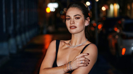 Lily James by Cass Bird for Only Natural Diamonds Fall 2023 (New York 05/24/23) фото №1377450