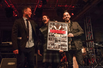 Linkin Park - Music for Relief presents Relief Live at LA River Studios 11/14/15 фото №1280929