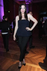 Liv Tyler - attends the Dior Cruise Coctail Event фото №974374