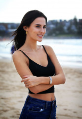 LUCY WATSON on the Set of a Photoshoot in Sydney 02/19/2017 фото №942626
